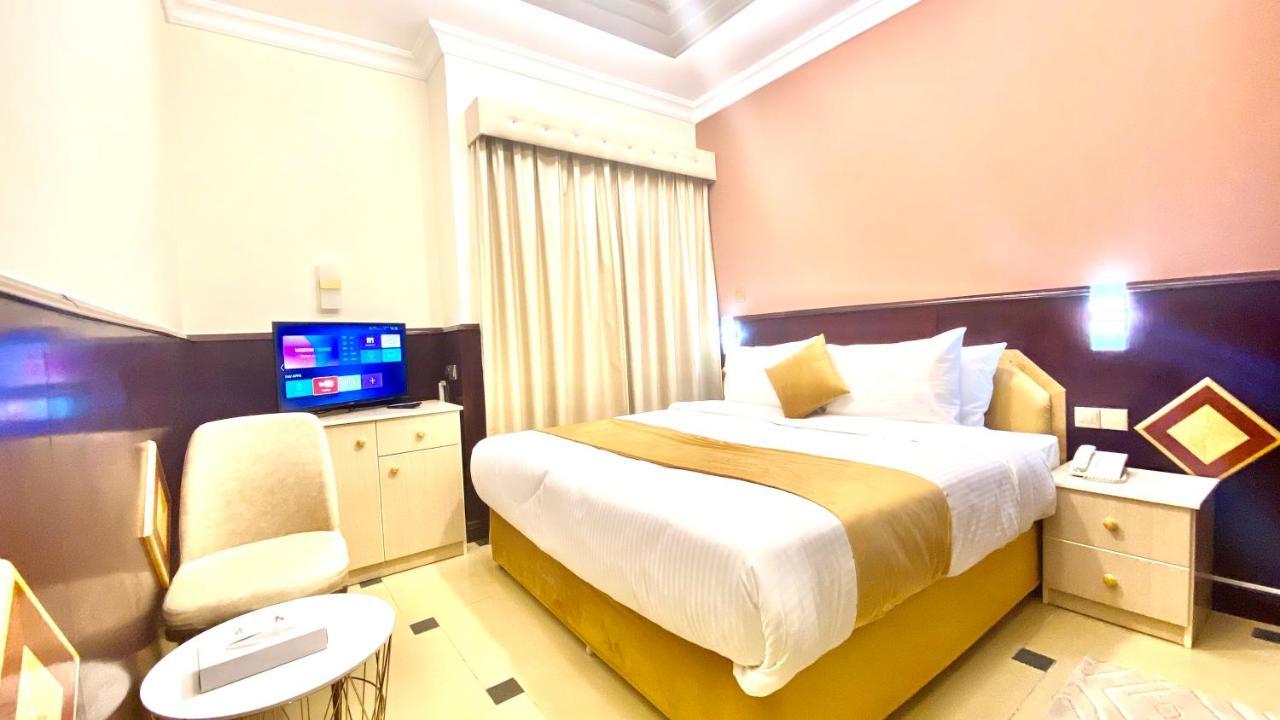 Concorde Inn Hotel Дубай Экстерьер фото